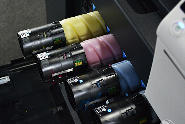 柯尼卡美能達(dá)C368 Simitri HD高清晰聚合碳粉，在生產(chǎn)和使用的過程中為"碳中和"做出了貢獻(xiàn)-科頤辦公